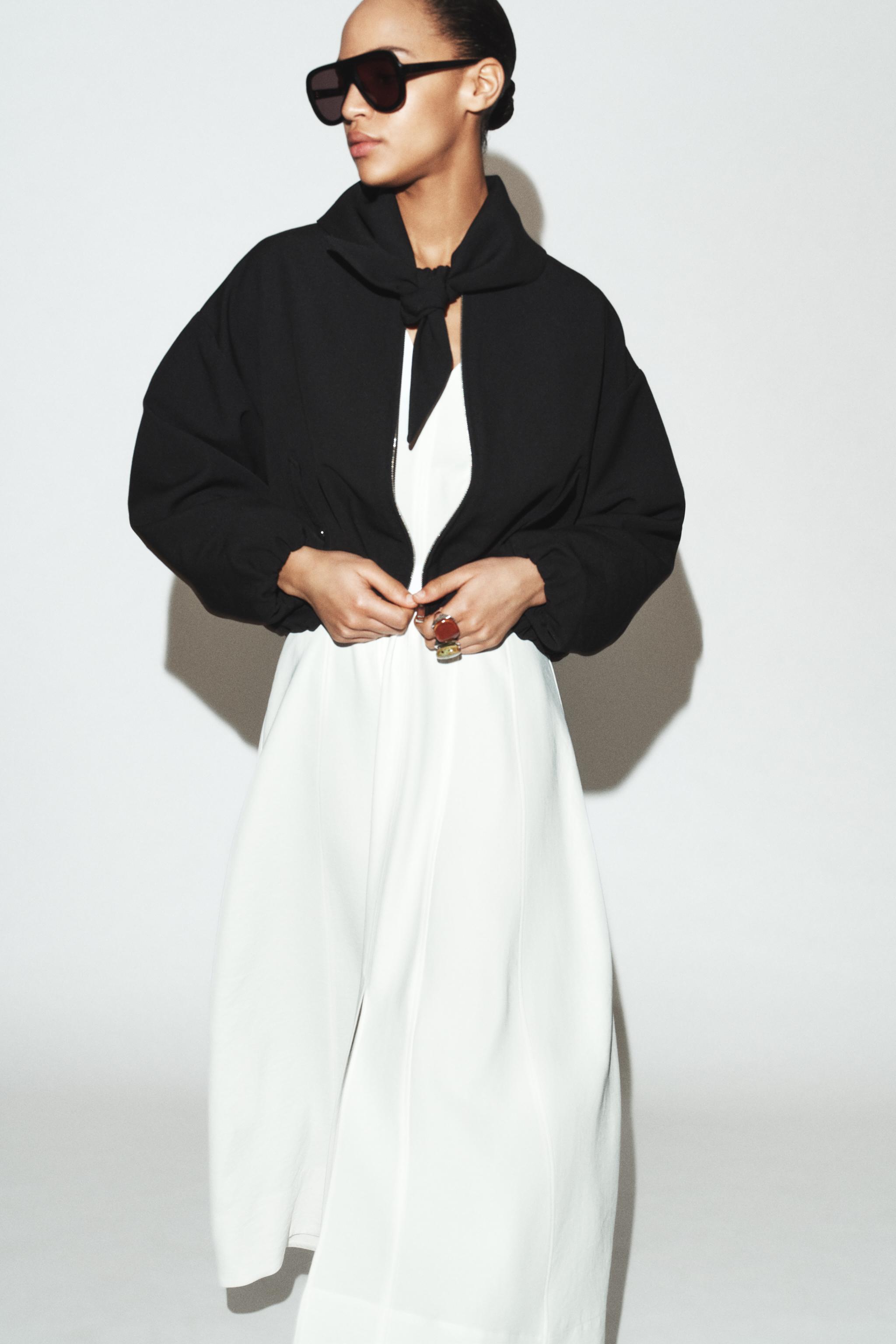 BOMBER JACKET WITH REMOVABLE SCARF
